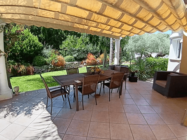 Extraordinary 5-Bedroom Villa in La Sella Golf, Denia