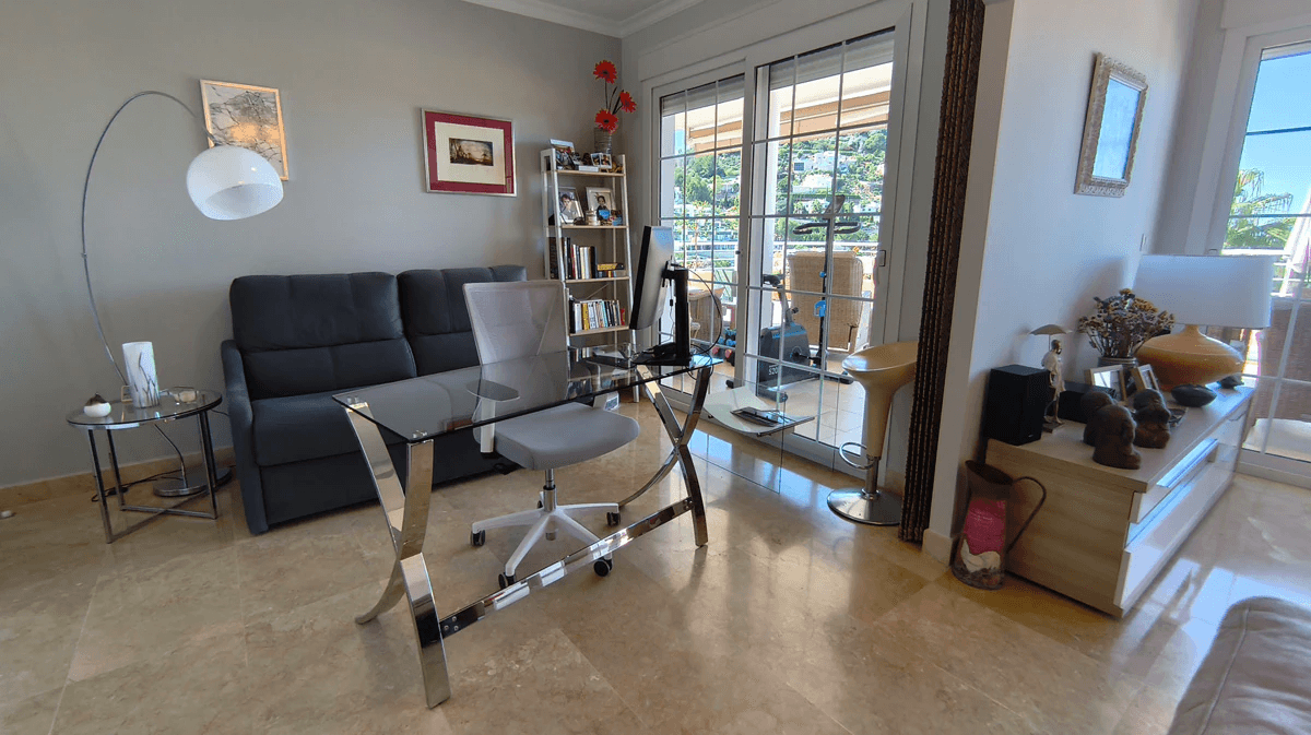 Apartment with sea views in La Sella (Denia)