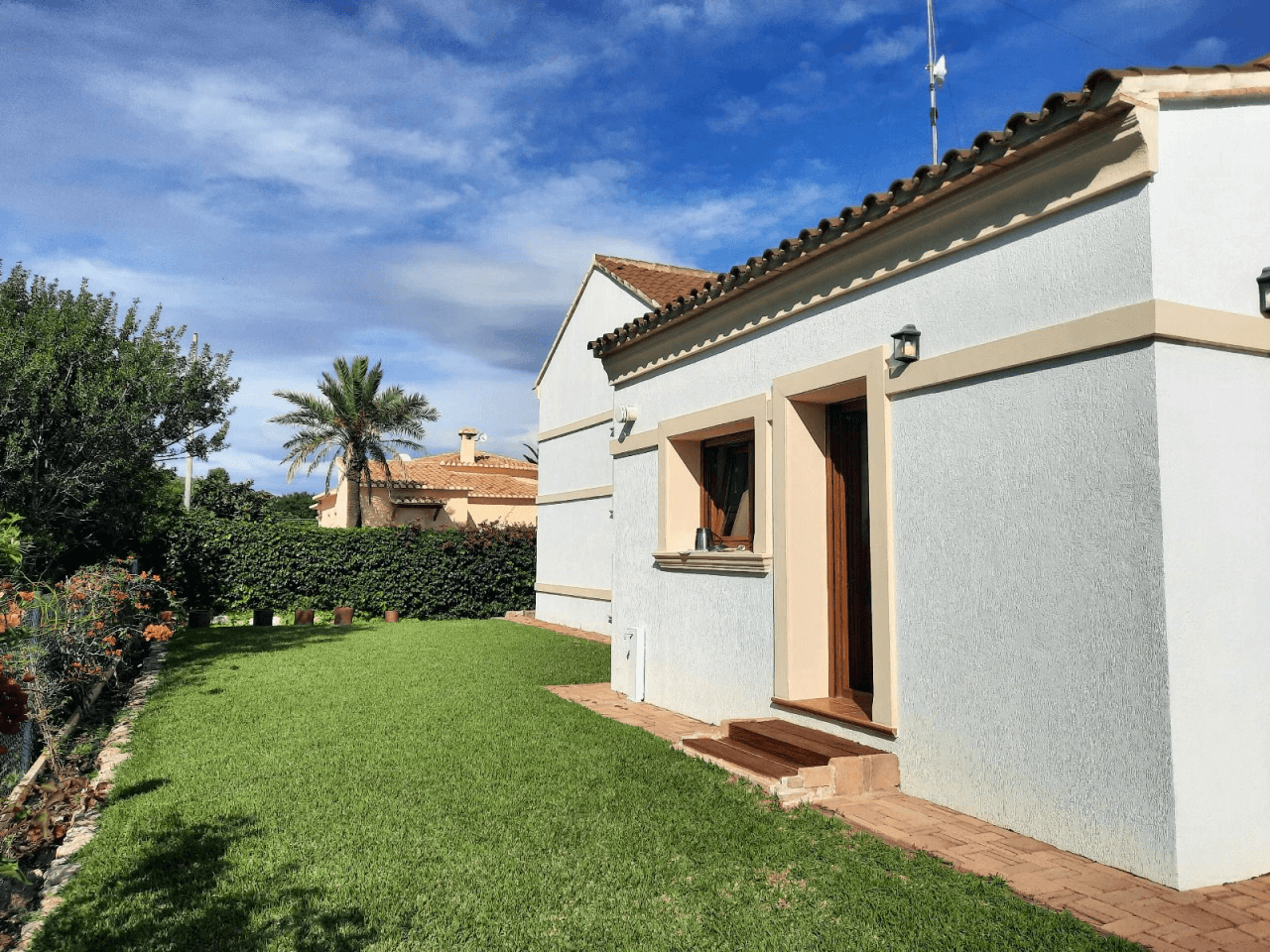 Preciosa villa en Denia con vistas al mar y montaña