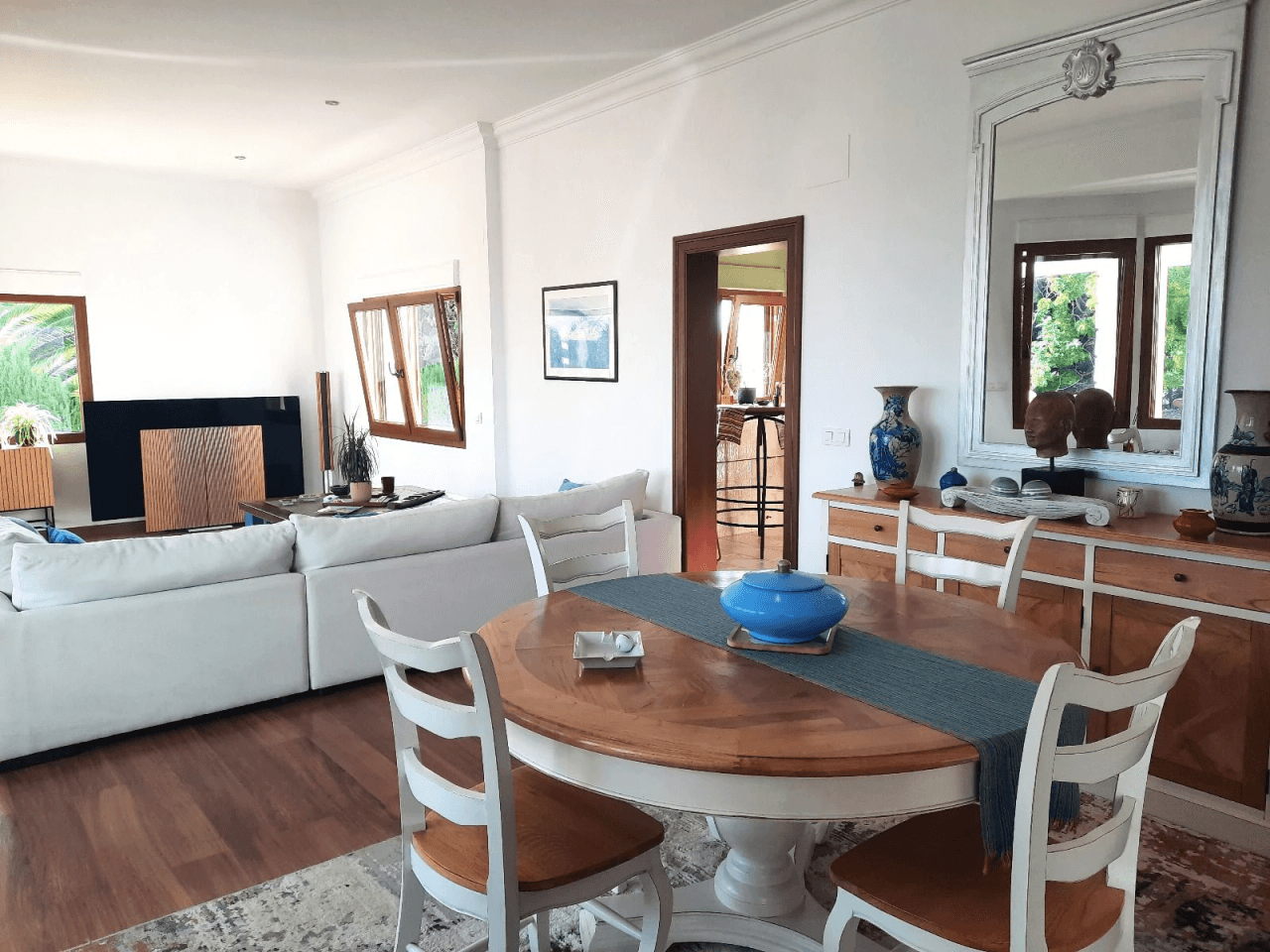 Preciosa villa en Denia con vistas al mar y montaña