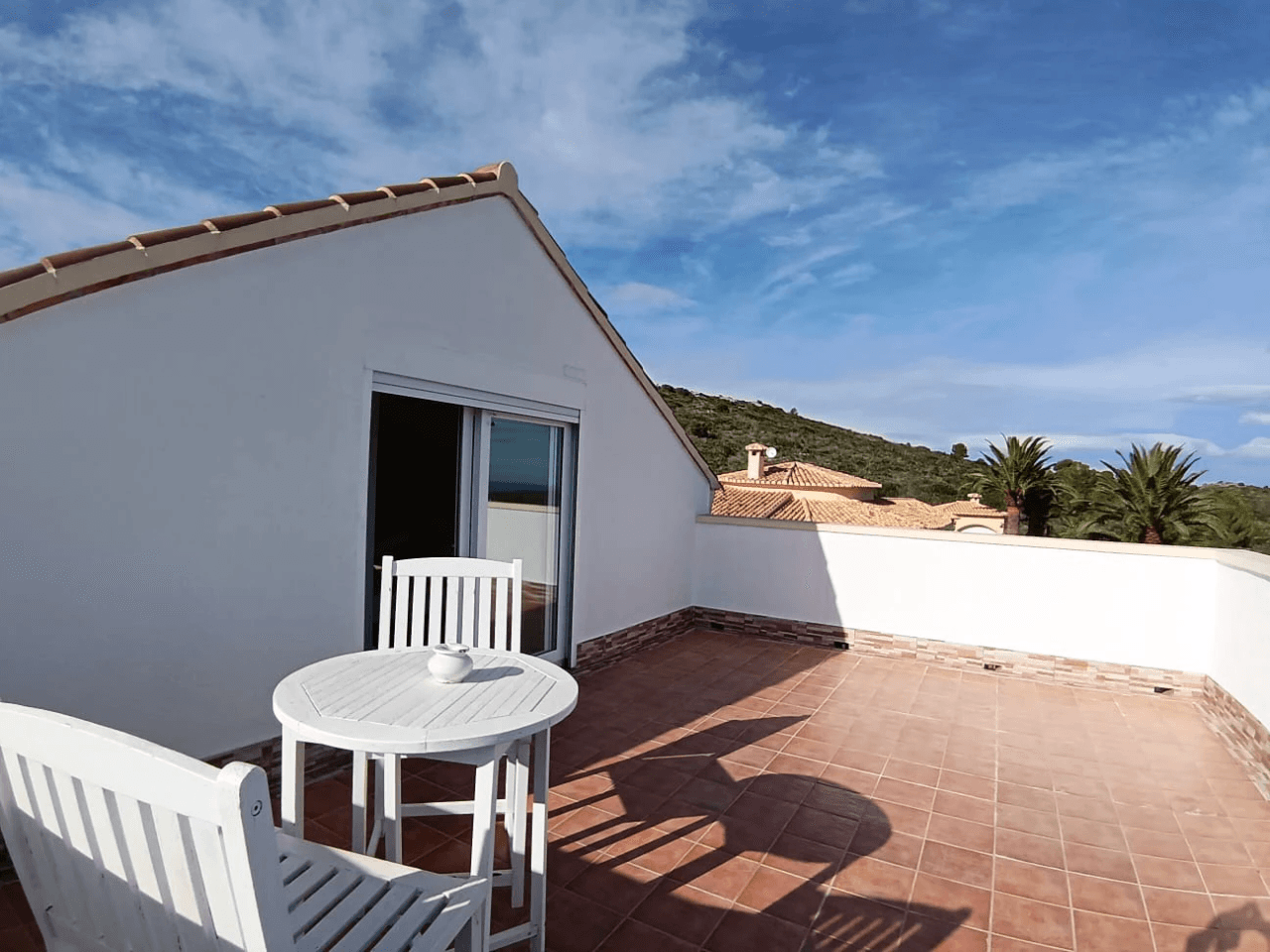 Preciosa villa en Denia con vistas al mar y montaña