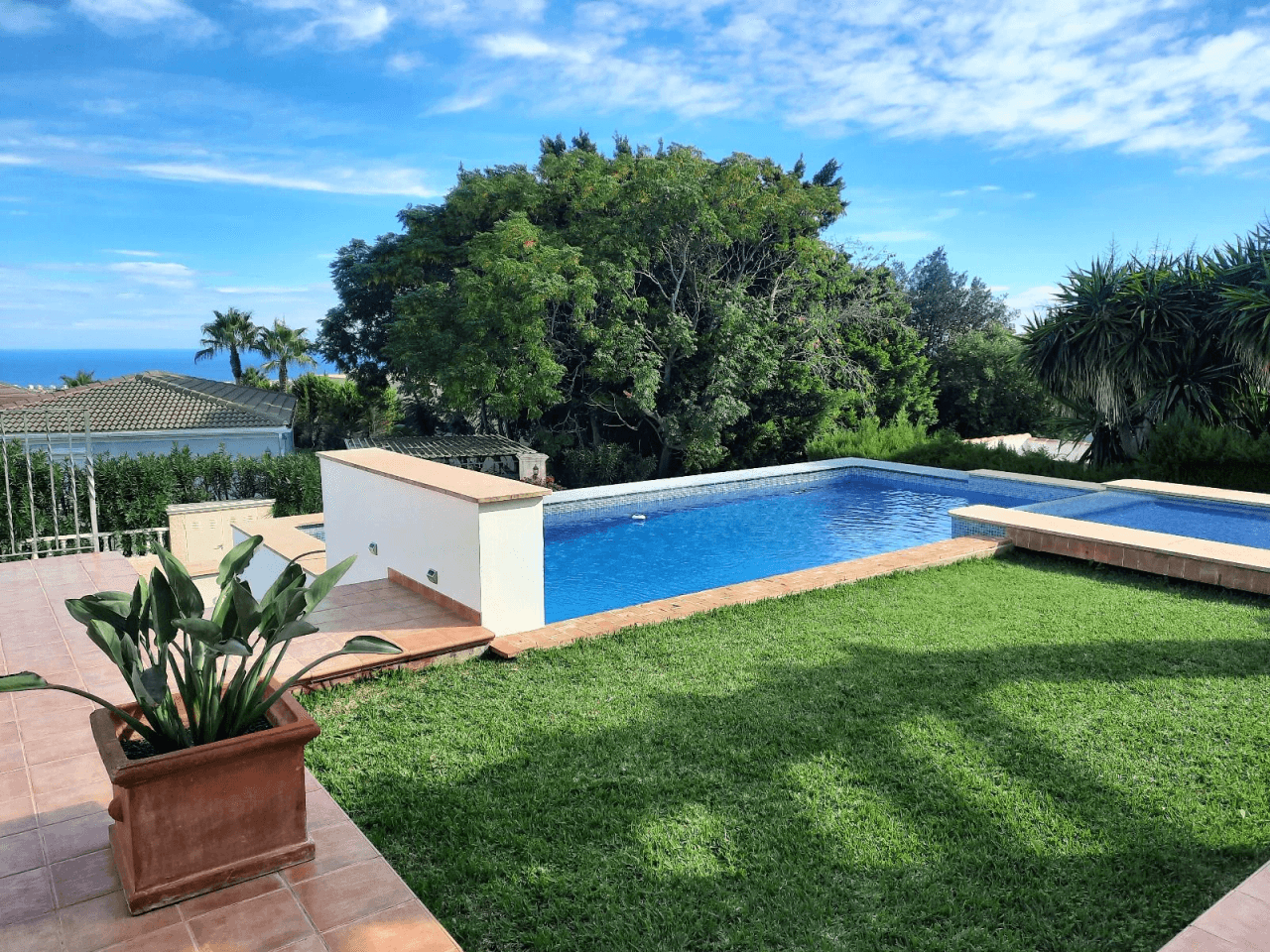 Preciosa villa en Denia con vistas al mar y montaña