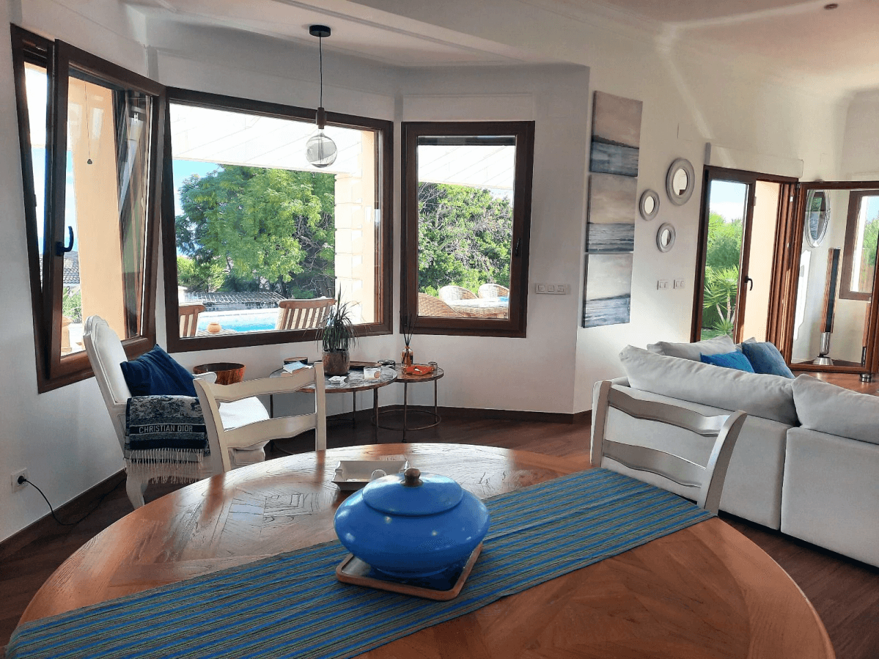 Preciosa villa en Denia con vistas al mar y montaña