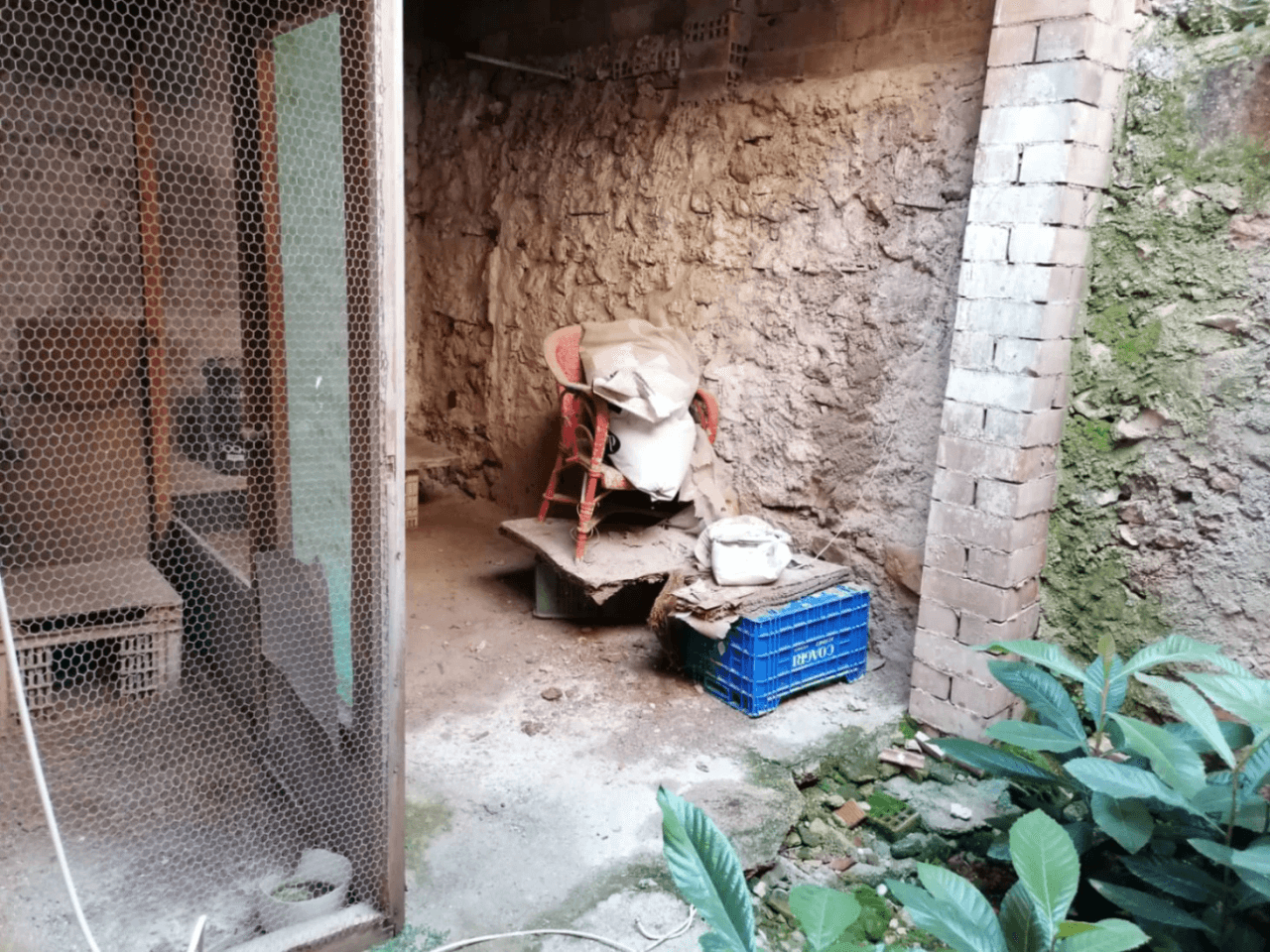 Casa de pueblo a reformar en Denia