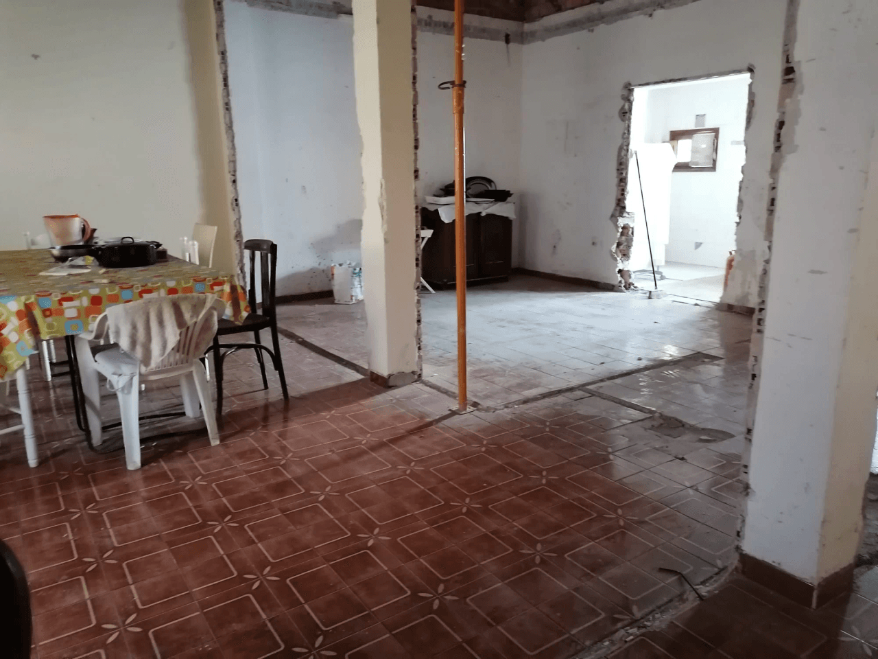 Casa de pueblo a reformar en Denia
