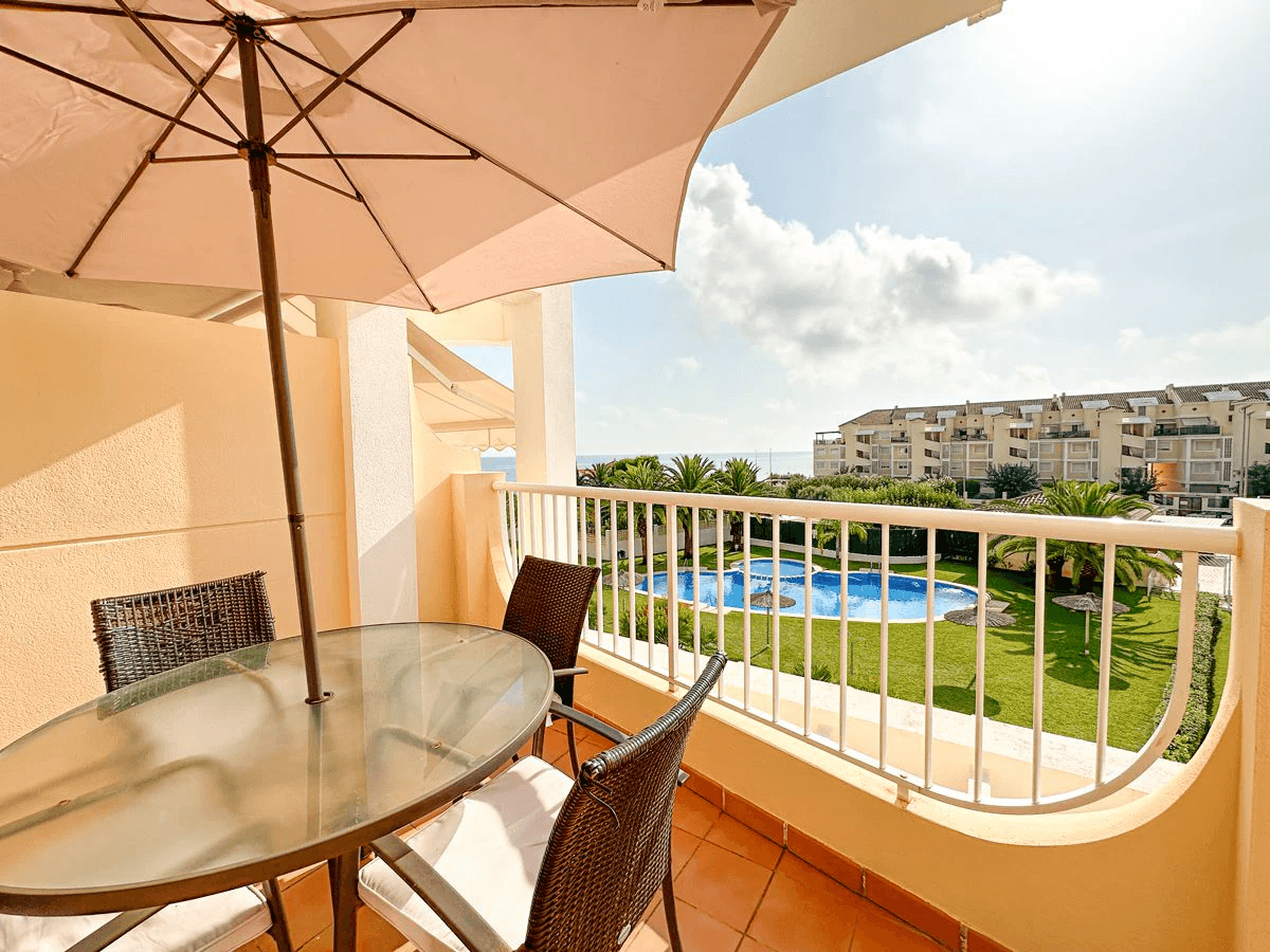 Apartamento en 1ª linea de playa - Denia