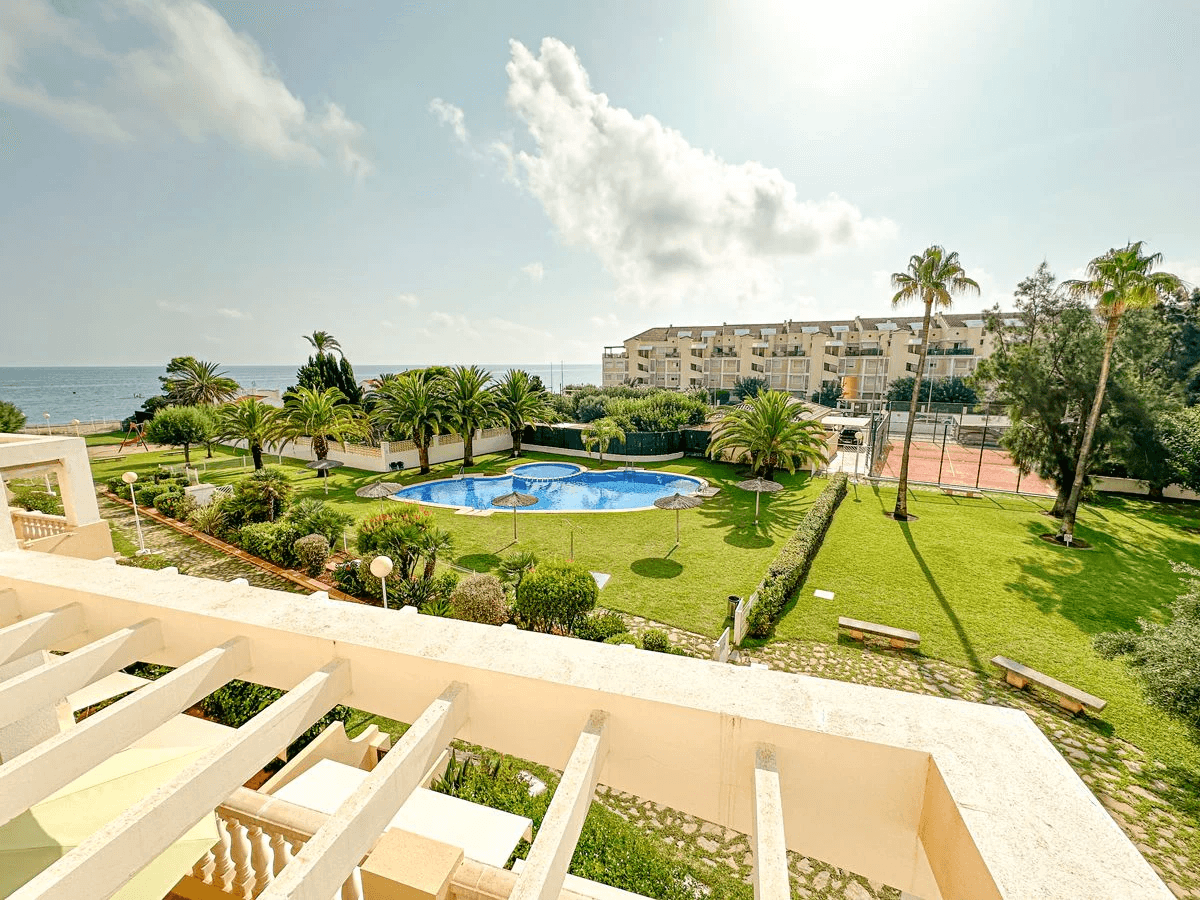 Apartamento en 1ª linea de playa - Denia