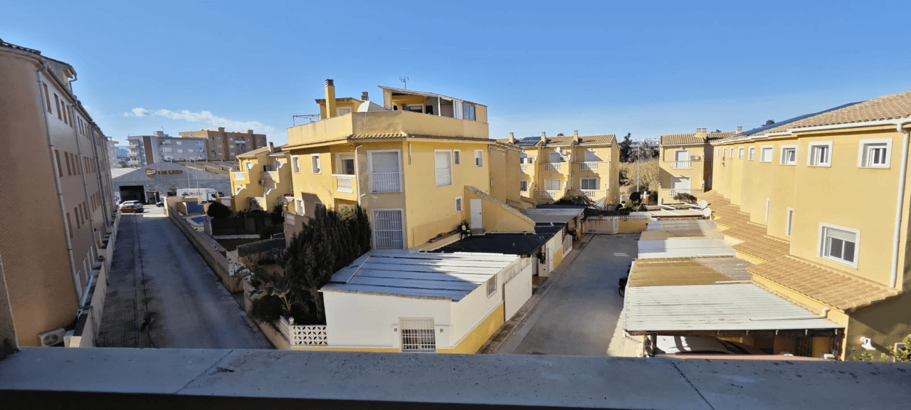 PISO ACOGEDOR EN MIGUEL HERNANDEZ - DENIA