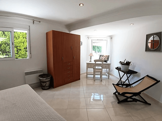 Extraordinaria Villa de 5 dormitorios en La Sella Golf, Denia