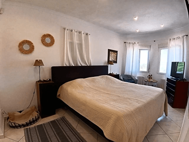Extraordinaria Villa de 5 dormitorios en La Sella Golf, Denia