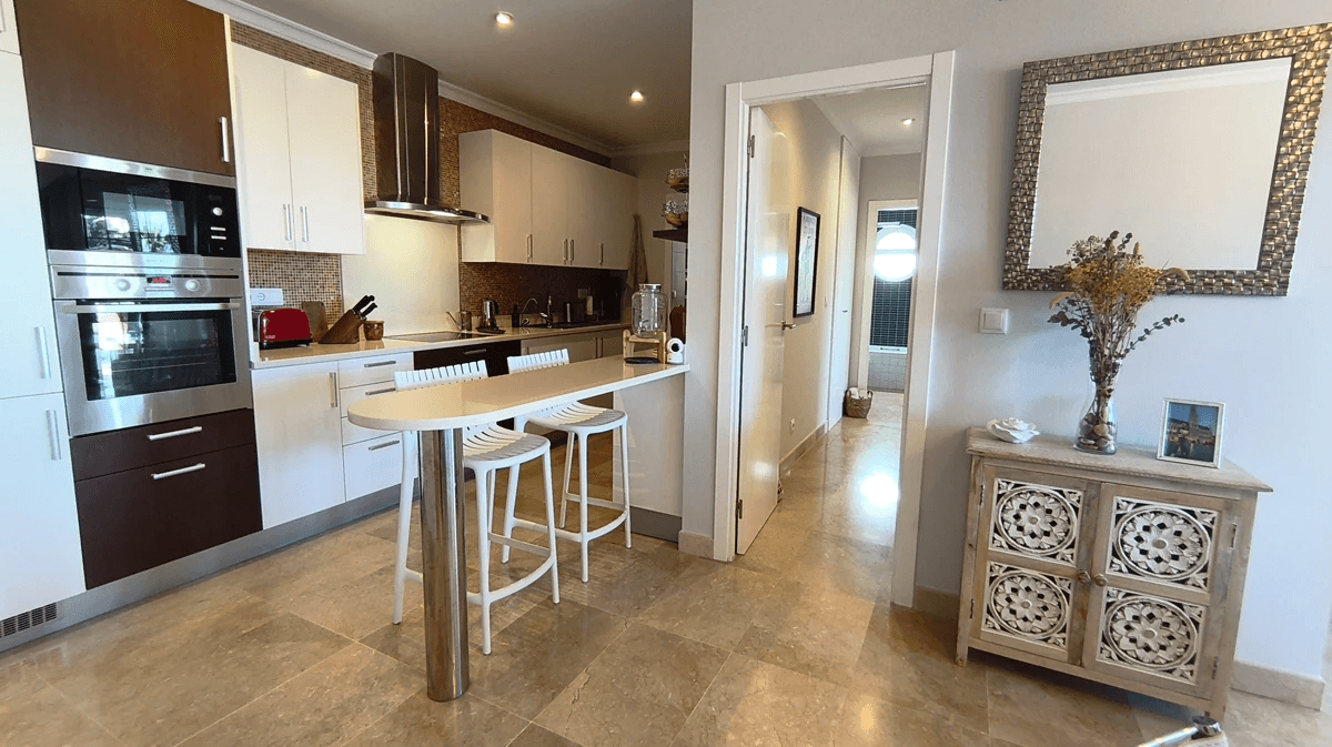 Apartamento con vistas al mar en la Sella (Denia)