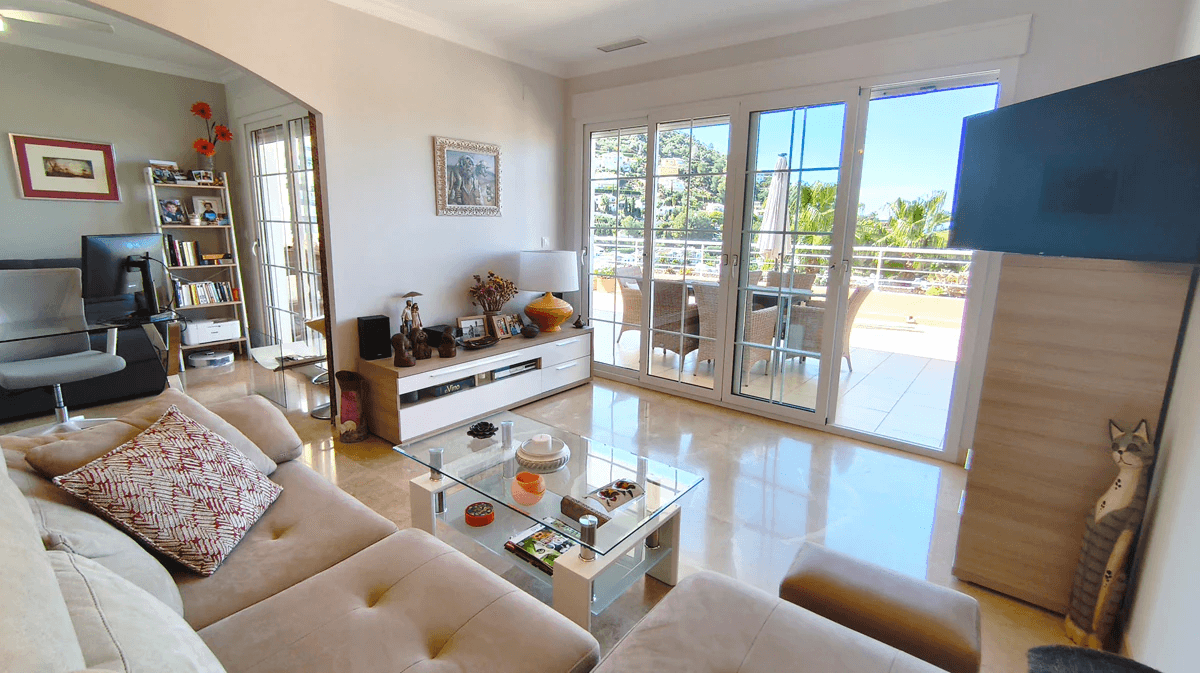 Apartamento con vistas al mar en la Sella (Denia)