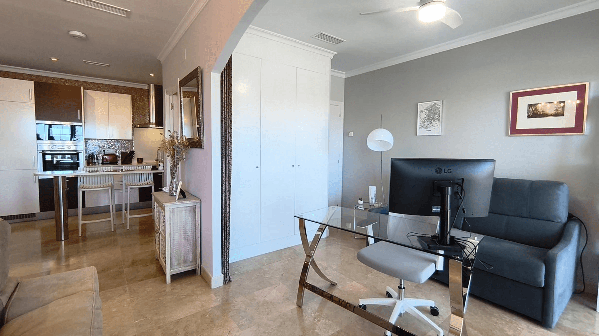 Apartamento con vistas al mar en la Sella (Denia)
