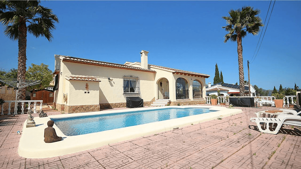 Villa à la vente à Orba