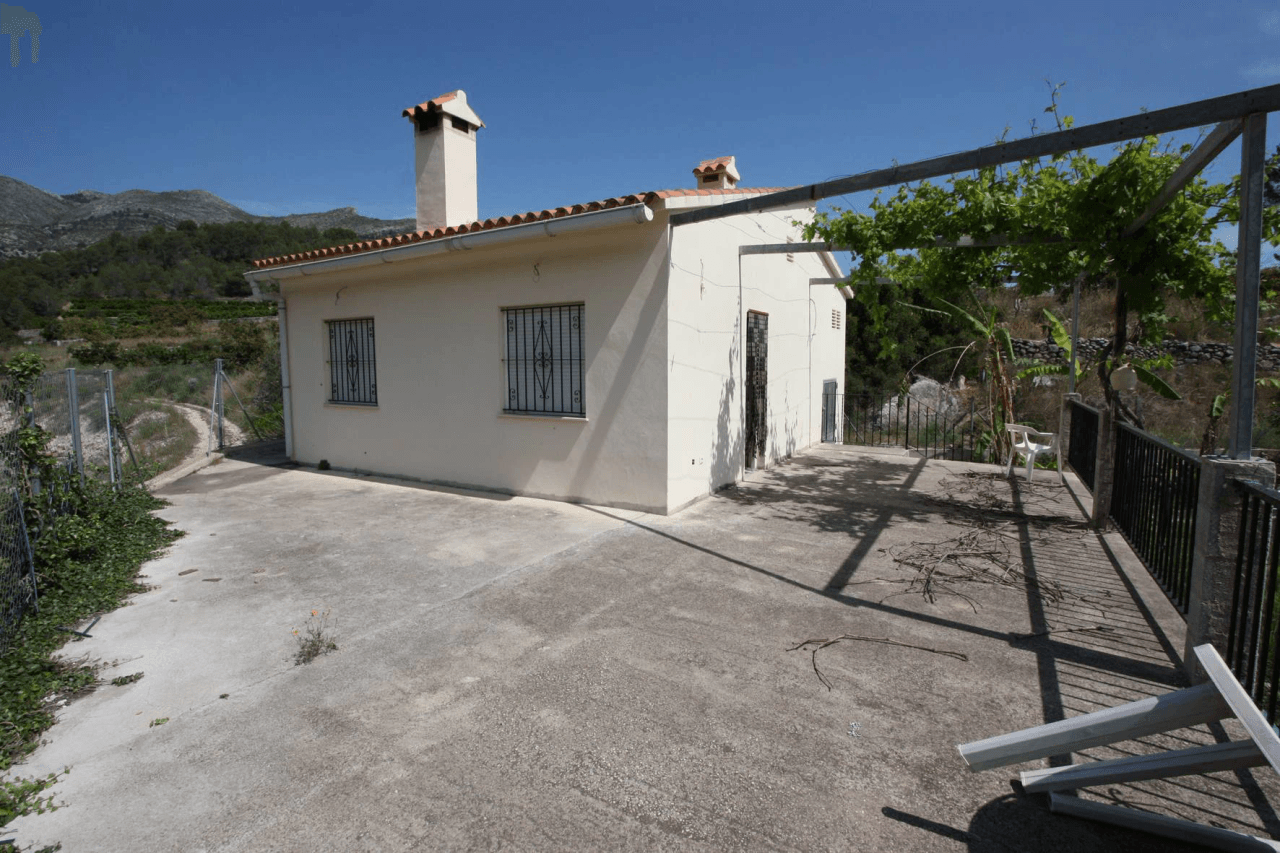 Finca zum Verkauf in Orba für Pferdezucht