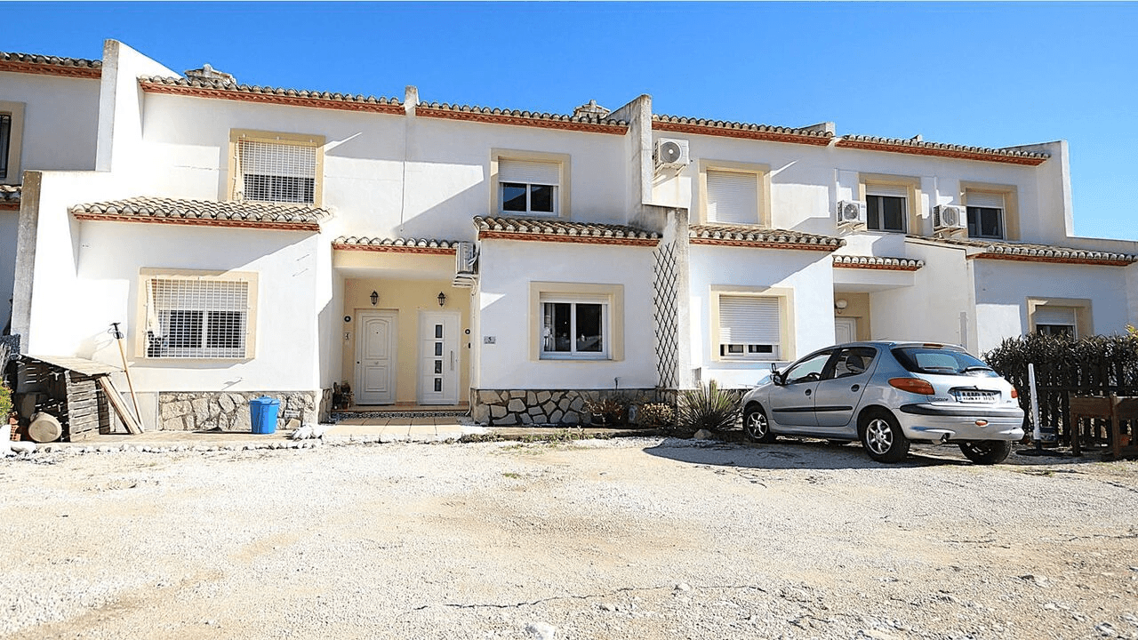 Town house à la vente à Benigembla