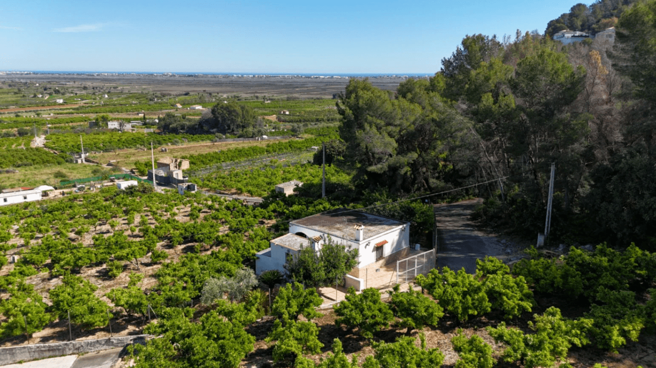 Country house for sale in Pego