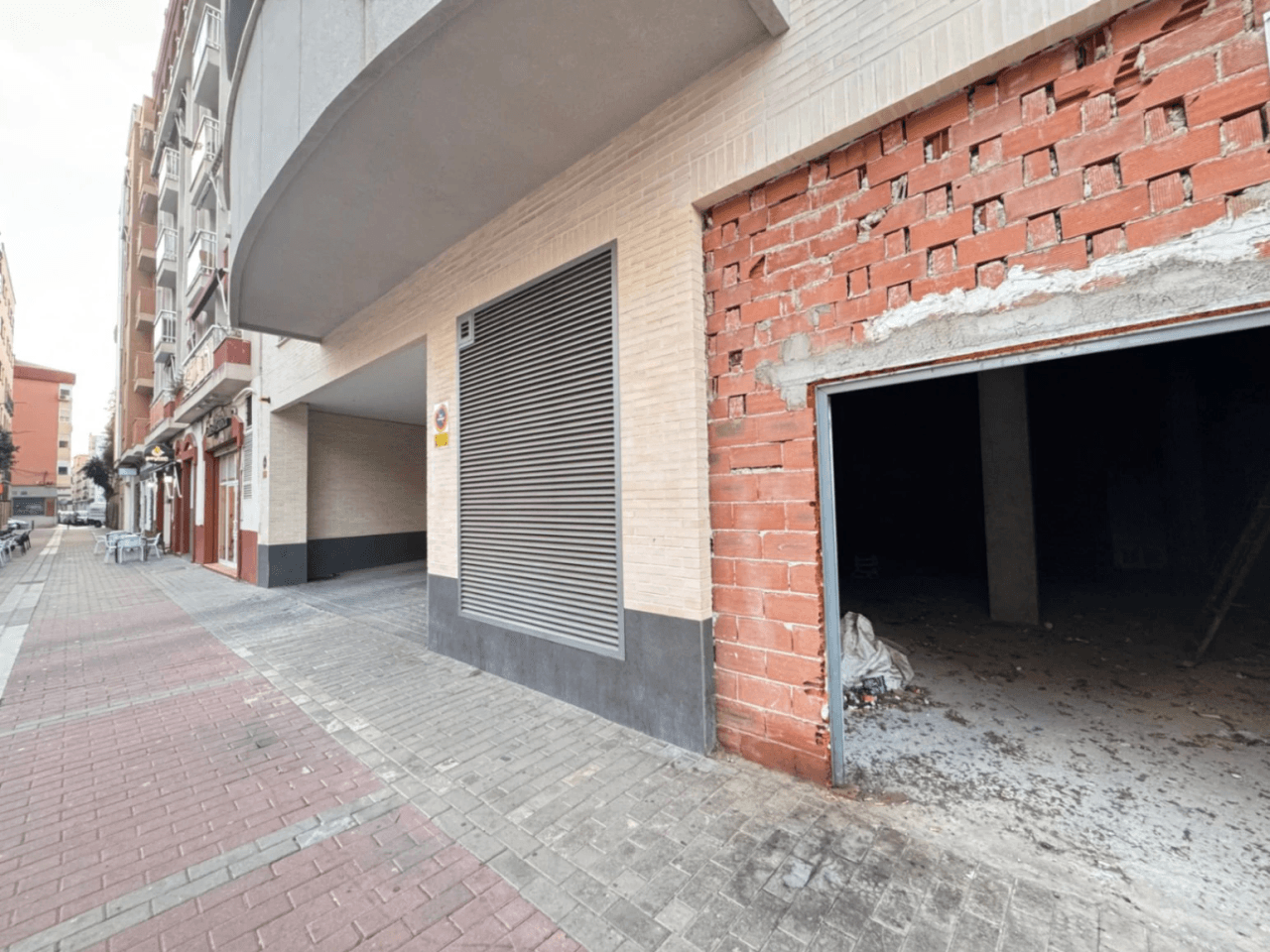 Local comercial en bruto en Denia en avd marquesat