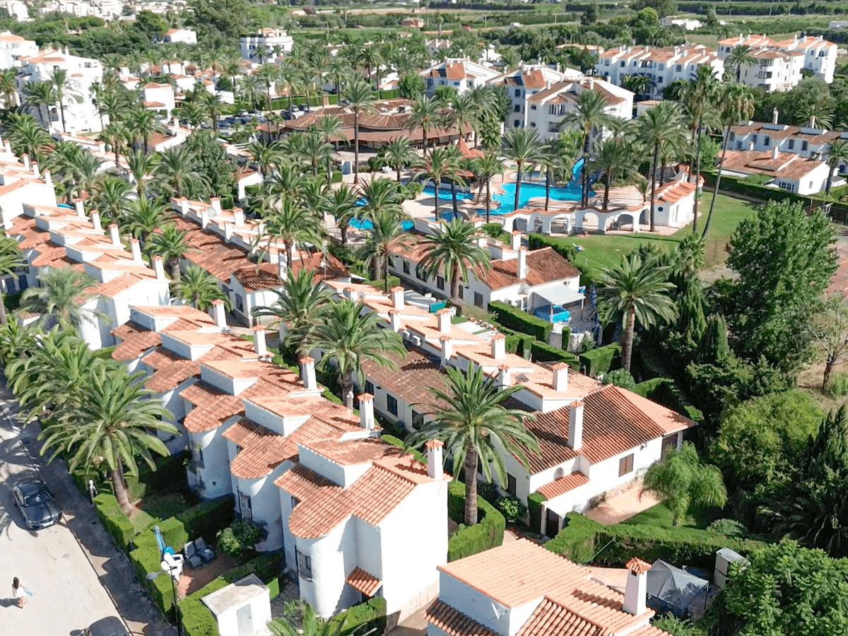Adosado de 3 dormitorios a 550m de la playa de Denia