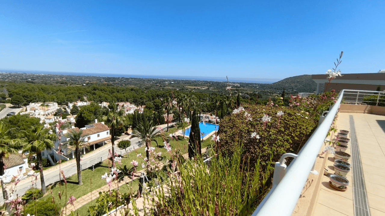 Apartamento y despacho en la Sella (Denia)