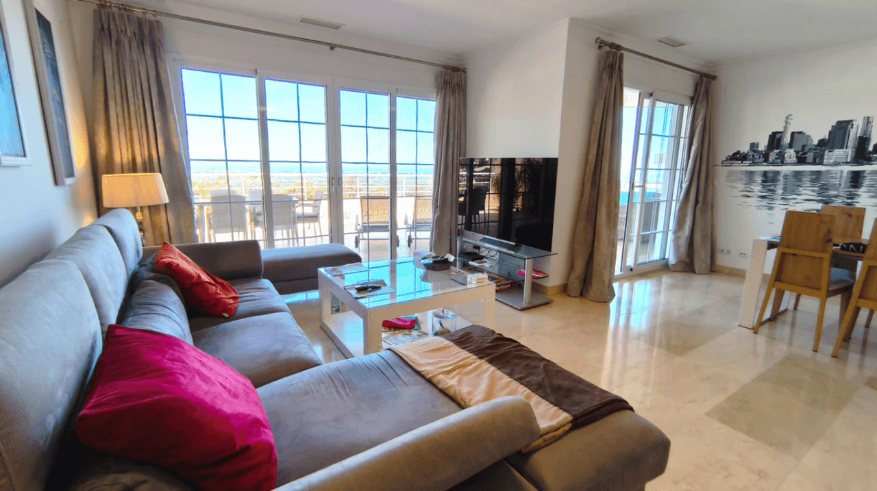 Apartamento y despacho en la Sella (Denia)