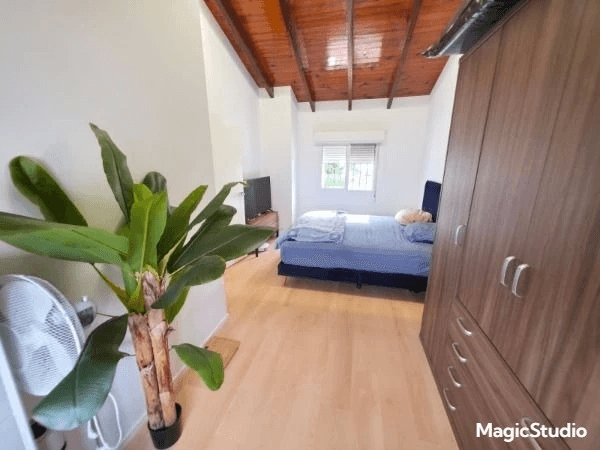 Casa adosado con estudio en La Pedrera