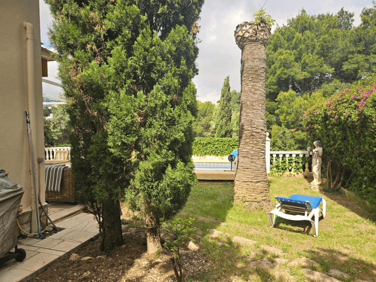 Villa renovada en Montgó, Denia