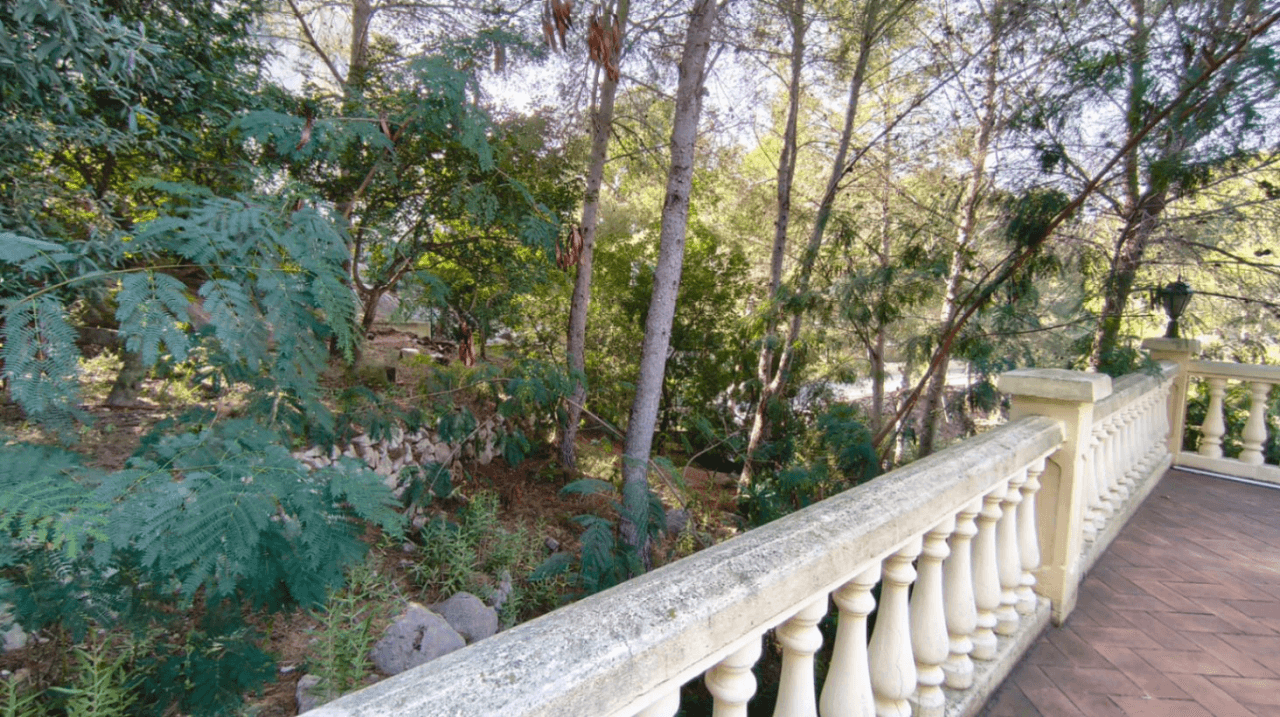 Villa con estudio en La Sella