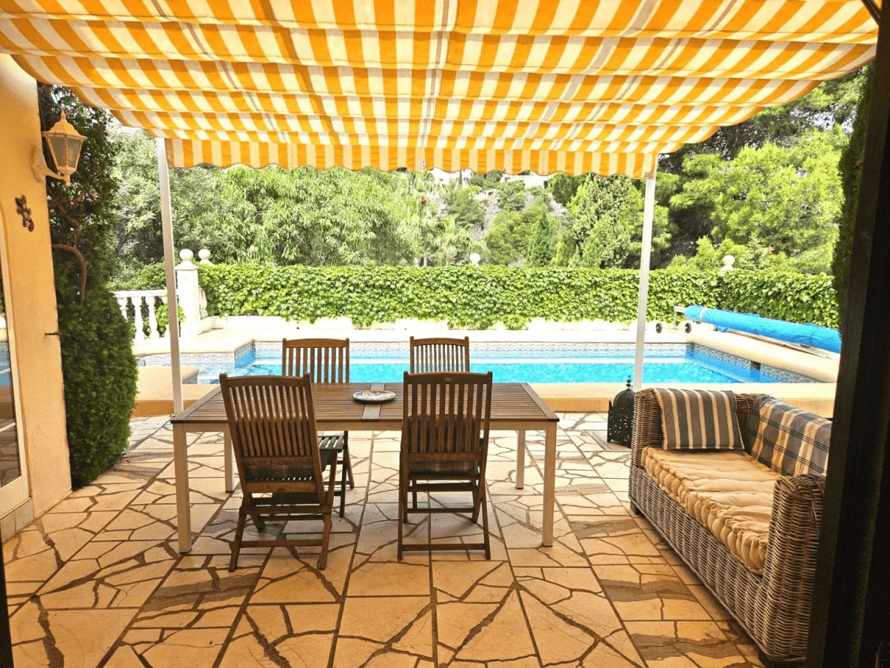Villa renovada en Montgó, Denia