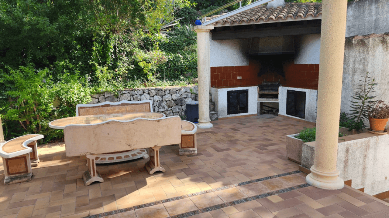 Villa con estudio en La Sella