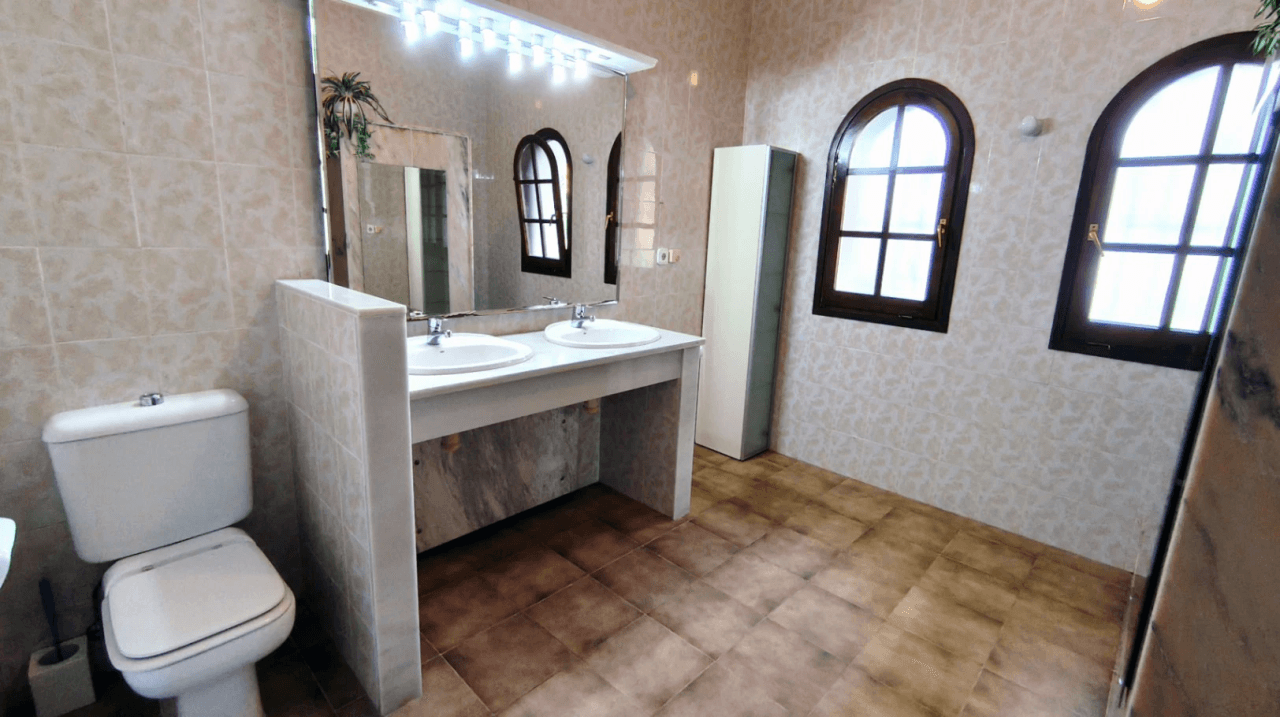 Villa con estudio en La Sella