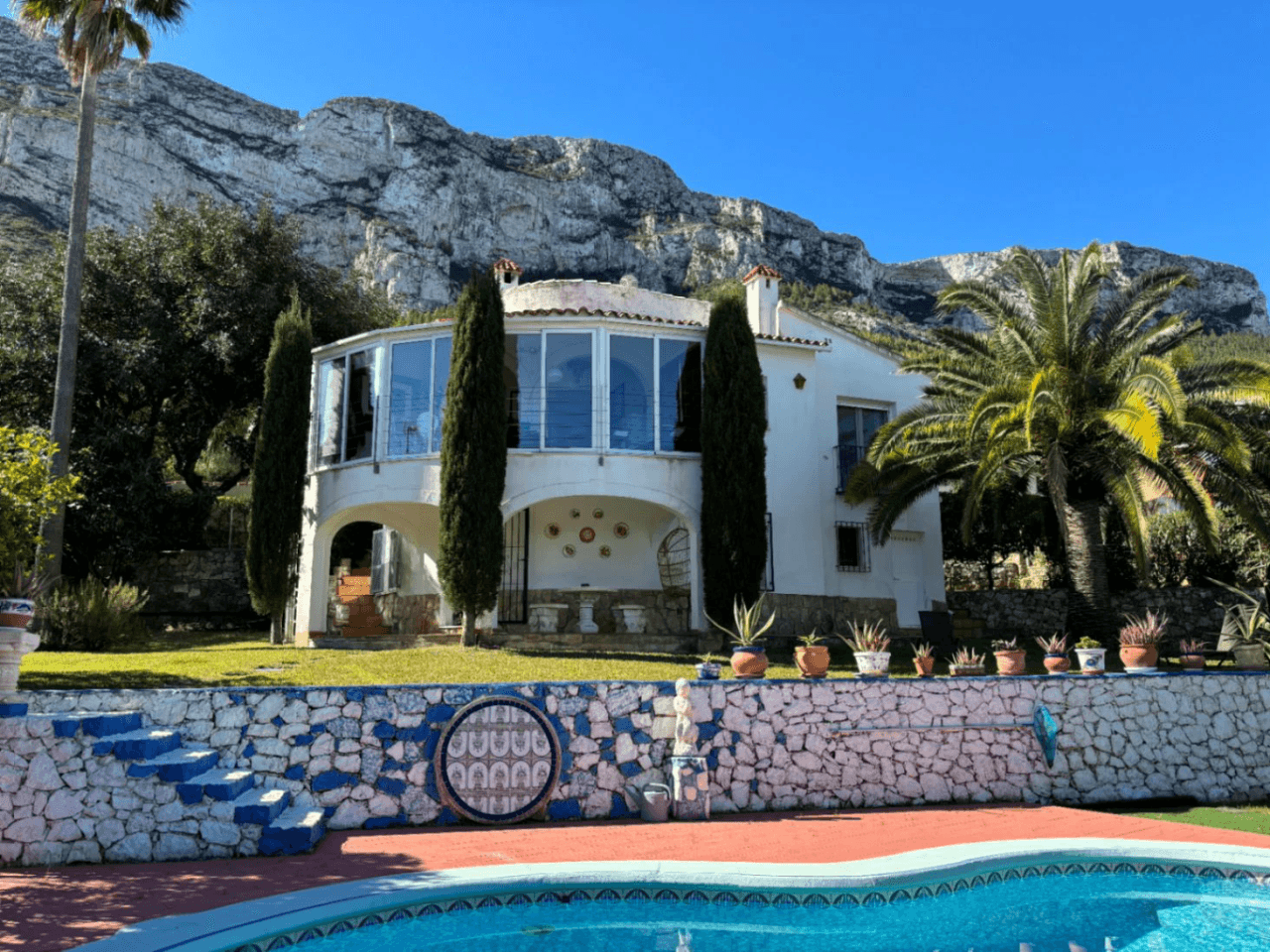 Villa con piscina en Montgó, Denia