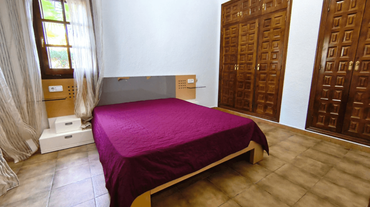 Villa con estudio en La Sella