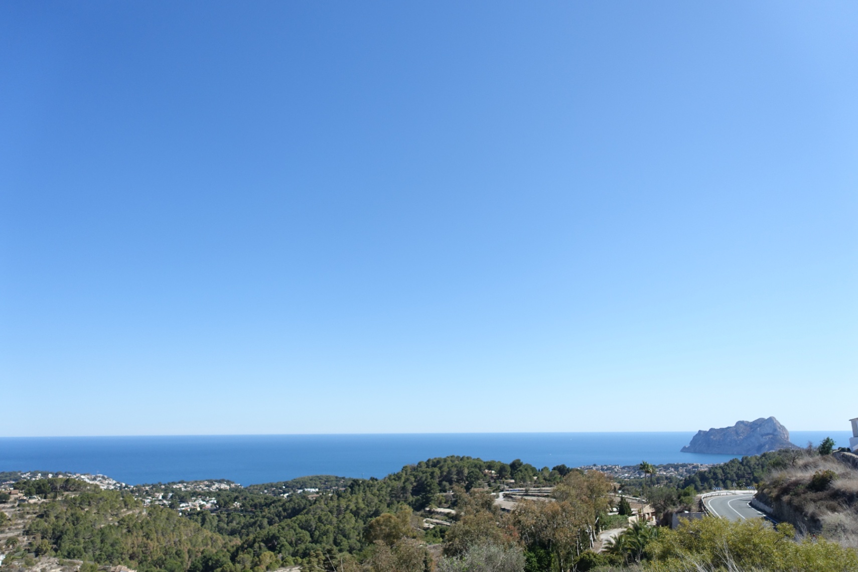 Villa con vistas panoramicas al mar en Benissa.