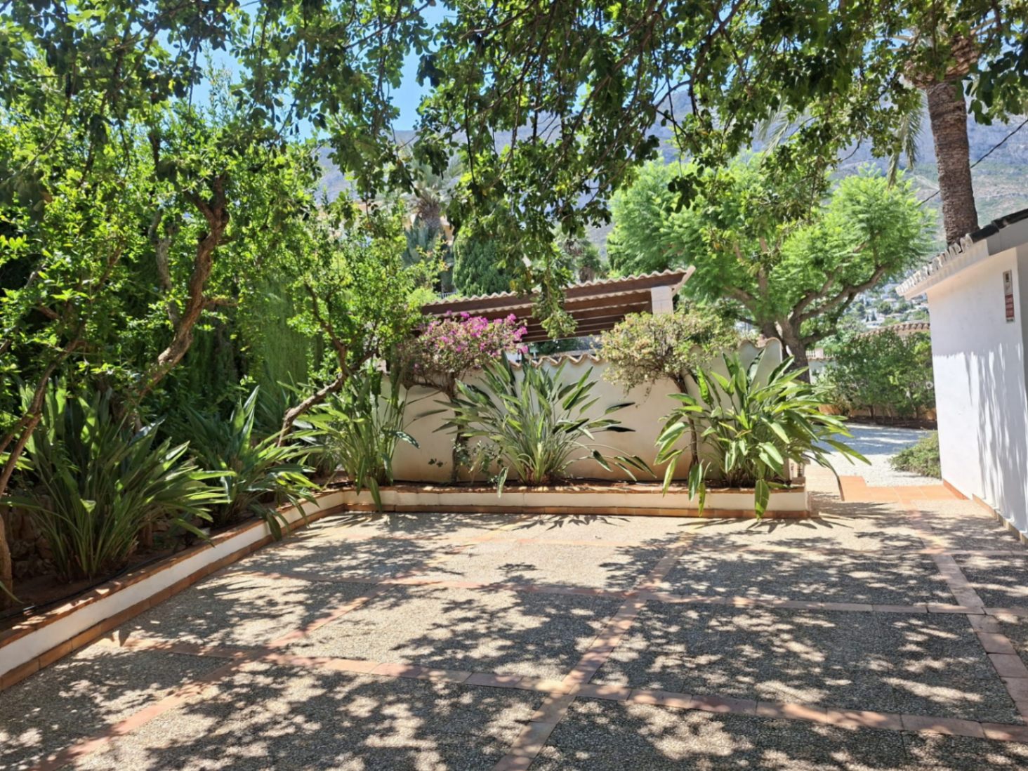 Villa на продажа в Denia, Alicante