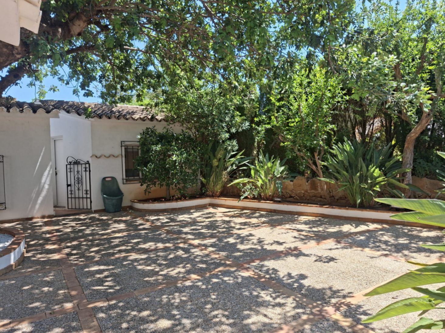 Villa на продажа в Denia, Alicante