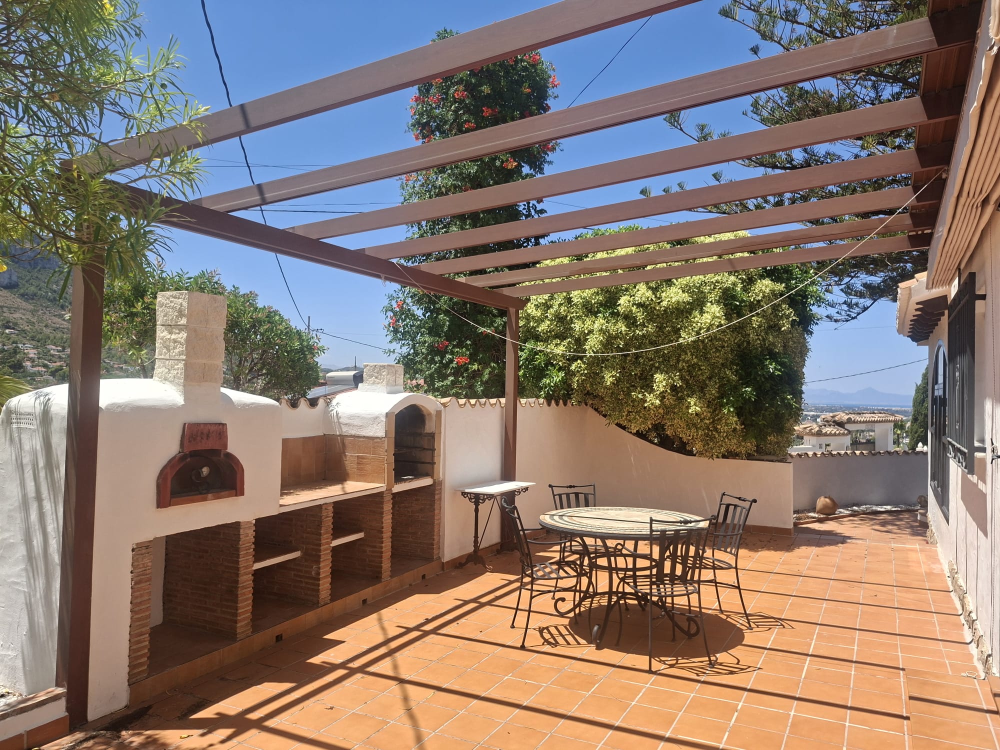 Villa на продажа в Denia, Alicante